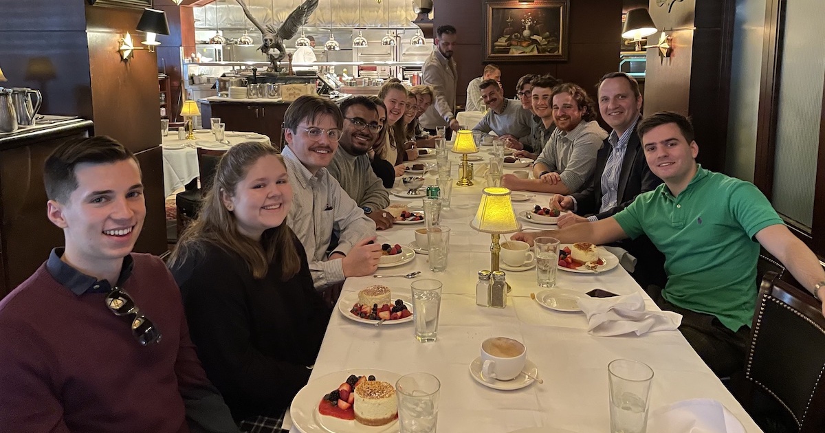 Students enjoying lunch at Capitol Grille after their tour.