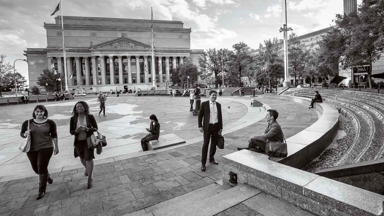 alumni at the Navy Memorial