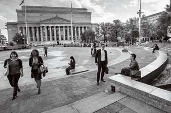 alumni at the Navy Memorial