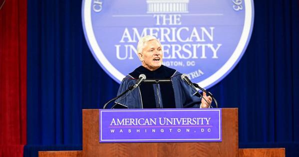 Jon Alger at fall 2024 commencement. Photo by Jeff Watts.