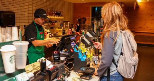 A student orders at the Starbucks. Photo by Ethan Kauffman, SOC/BA '26.